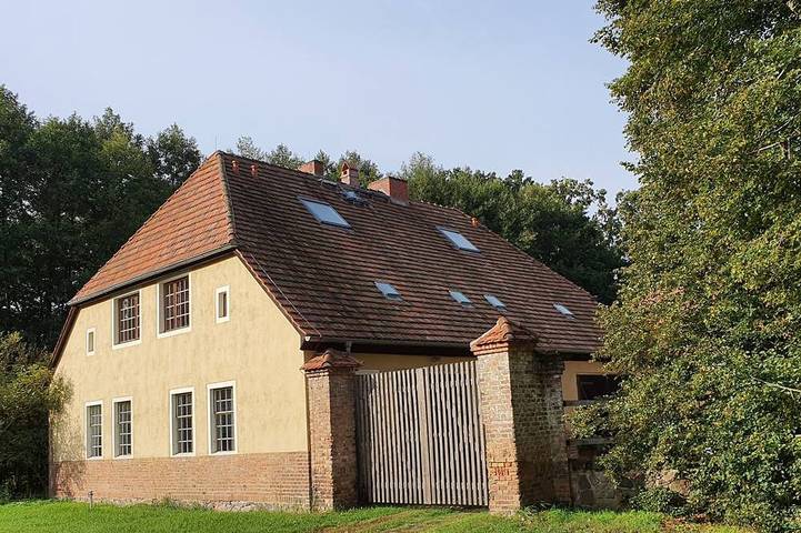 Ferienwohnung für 3 Personen, mit Sauna und Garten in Nuthe-Urstromtal