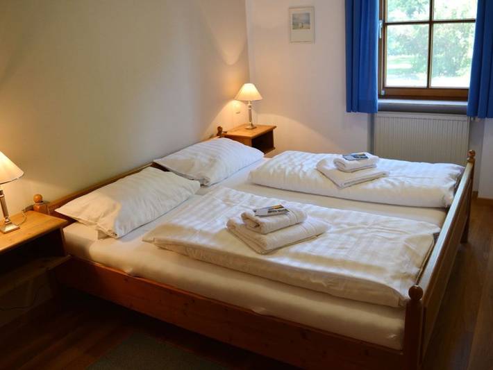 Ferienwohnung für 3 Personen, mit Balkon und Sauna sowie Seeblick in Chieming - 3
