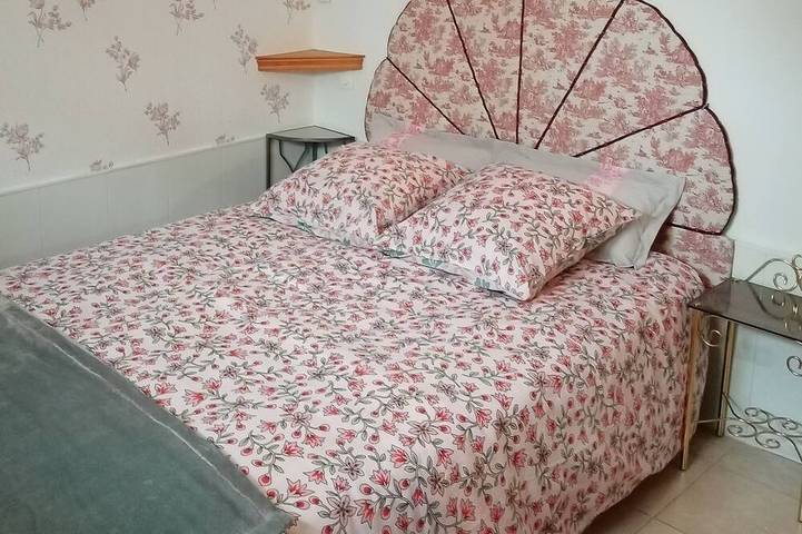 Gîte pour 3 personnes, avec jardin à Nouans-les-Fontaines - 2
