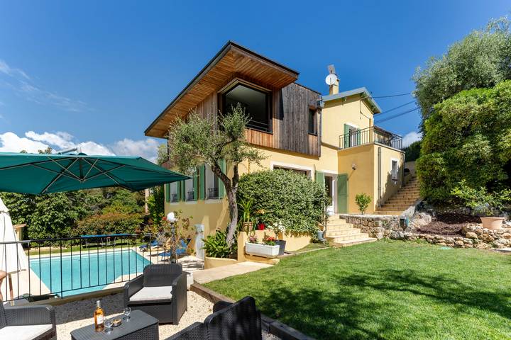 Villa for 8 people, with Terrace and Garden in Nice (France)