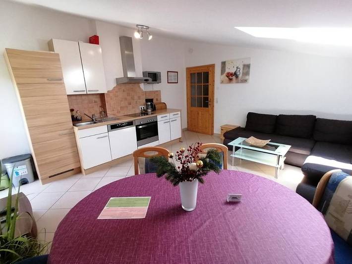 Ferienwohnung für 3 Personen, mit Whirlpool und Terrasse in Götzens - 2