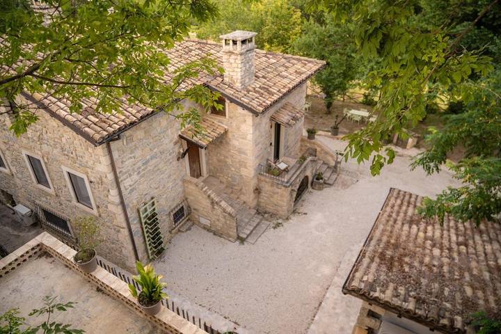 Appartamento vacanze per 4 persone, con piscina e sauna nonché giardino e panorama, con animali domestici - 1