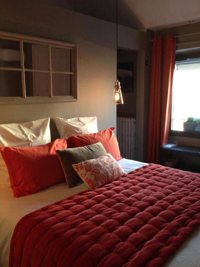 Double Room in Verneuil-sur-Seine, Yvelines
