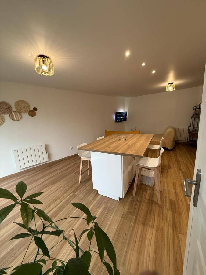 Chambre d’hôte pour 4 personnes, avec Terrasse ainsi que Jardin et Vue