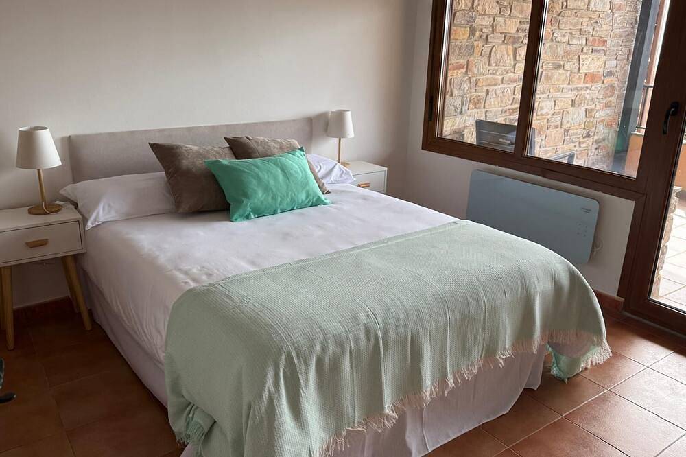 Ganze Wohnung, Apartment in Berzosa del Lozoya with beautiful views in Berzosa del Lozoya, Madrid Province