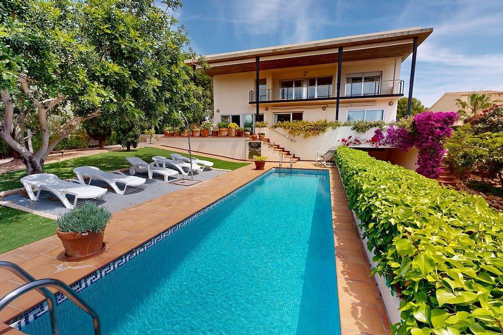 Villa pour 10 Personnes dans Terres de l'Èbre, Costa Dorada