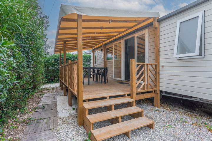 Appartamento 'Mobile Home Le Montourey' con Balcone e Aria Condizionata in Frejus, Costa mediterranea (Francia)