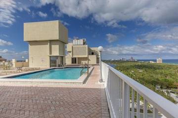 Loft for 4 Guests in Central Beach, Fort Lauderdale, Picture 2