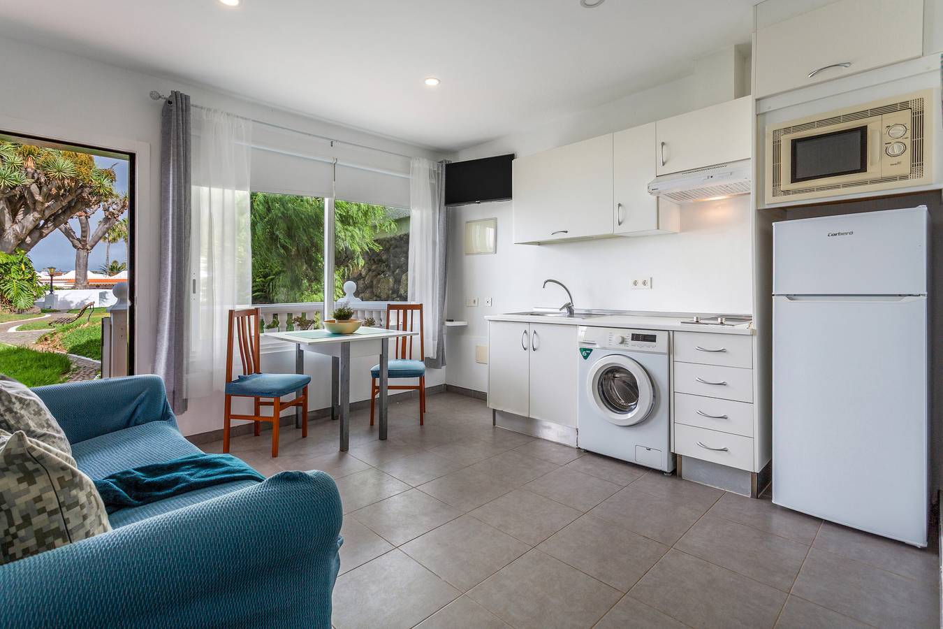 Appartement entier, Appartement de Vacances 'Blue Oasis' avec Vue sur la Mer et Wi-Fi in Mesa del Mar, Tacoronte