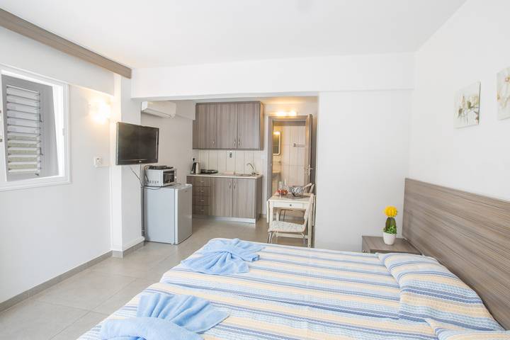 Ferienwohnung für 2 Personen, mit Meerblick und Balkon in Ayia Napa - 2