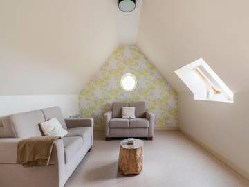 Gîte pour 4 personnes, avec terrasse ainsi que sauna et jacuzzi, adapté aux familles dans Hainaut
