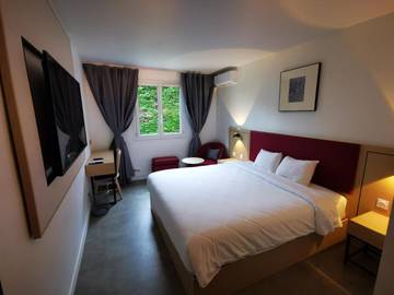 Hôtel pour 2 personnes, avec jardin, animaux acceptés à Saint-Doulchard
