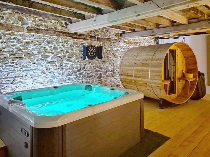 Location de vacances pour 2 personnes, avec terrasse à Comps-la-Grand-Ville - 2