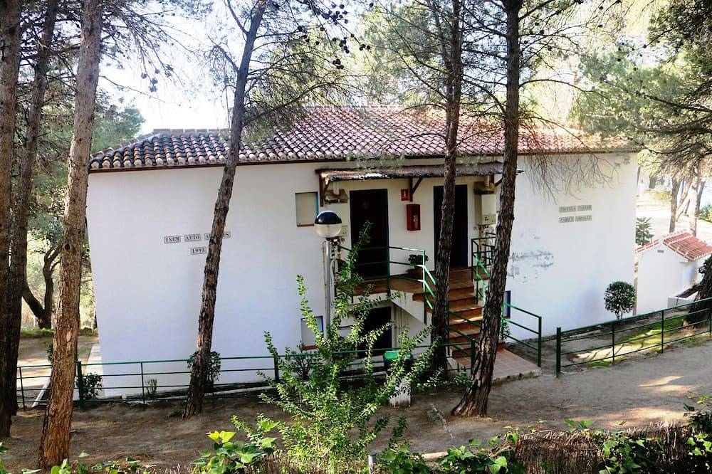 Entire apartment, Rural Apartments overlooking the Lake in Ardales, Málaga Province