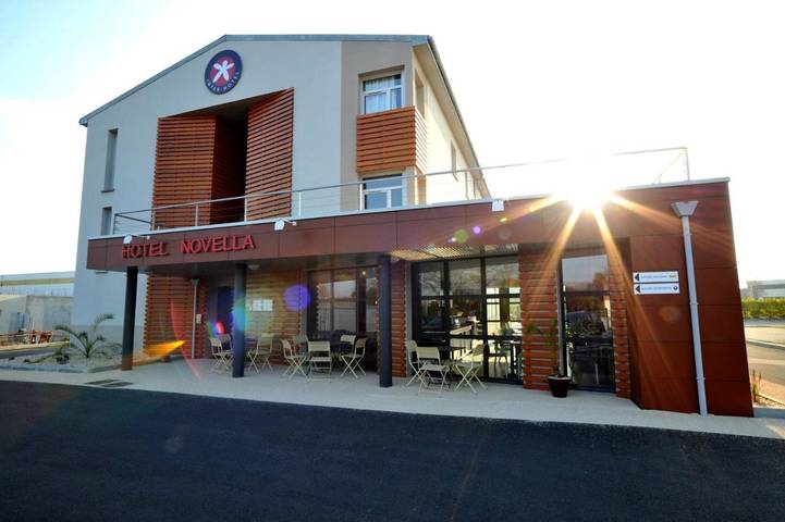 Hôtel pour 2 personnes, avec terrasse à Carquefou - 2