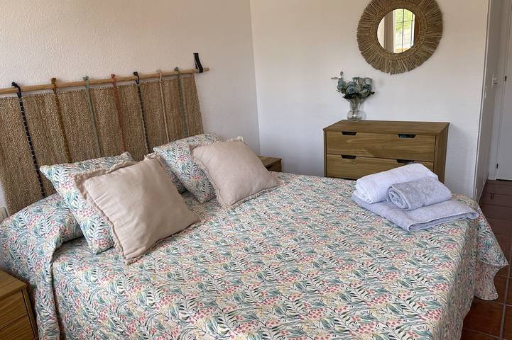 Semi-detached house 150 meters from the beach with private pool in Los Narejos, Los Alcázares
