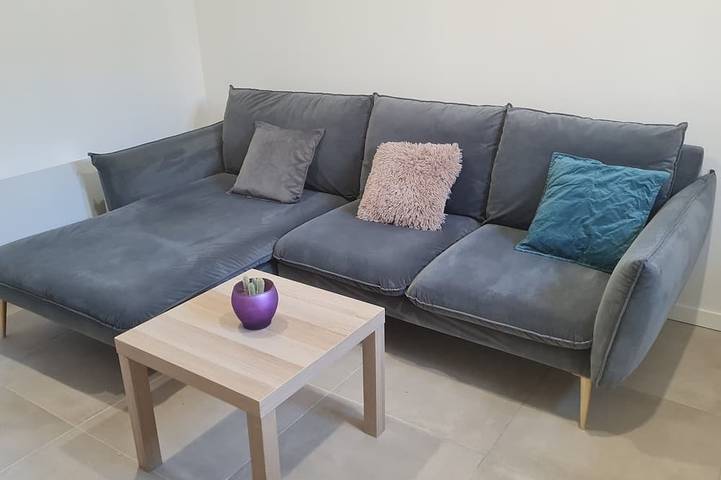 Ganze Wohnung, Apartment just outside Paris in Noisy-le-Sec, Seine-Saint-Denis