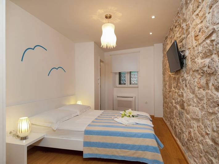 Villa pour 12 personnes, avec sauna ainsi que terrasse et piscine à Bol - 3