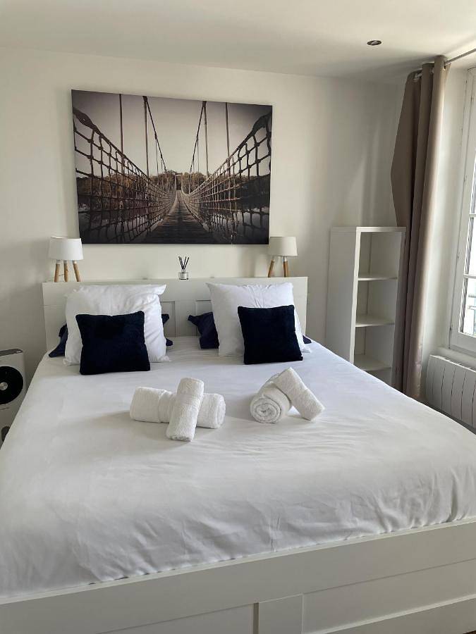 Appartement entier, L'essence du cachet in Saint-Germain-en-Laye, Yvelines