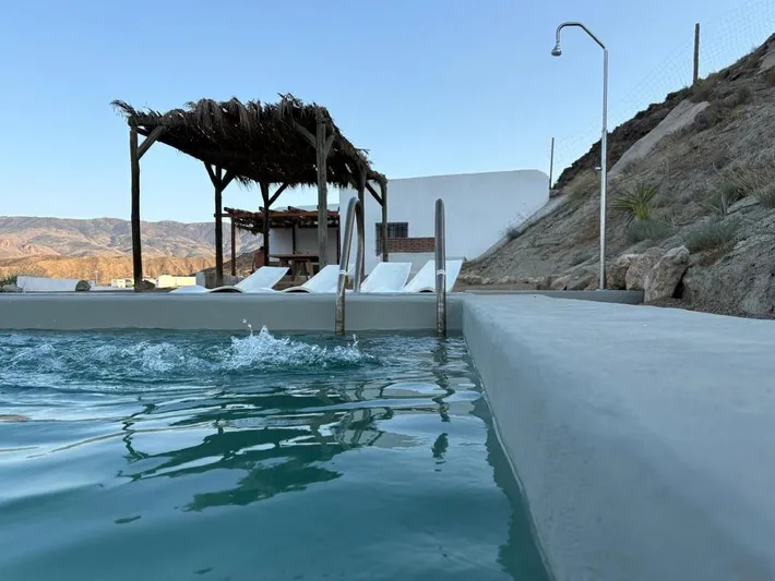 Chalet para 6 personas, con piscina además de jardín y vistas, Se admiten mascotas - 1