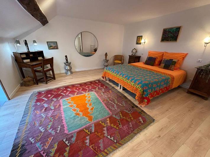 Gîte pour 5 personnes, avec jardin et vue à Commarin