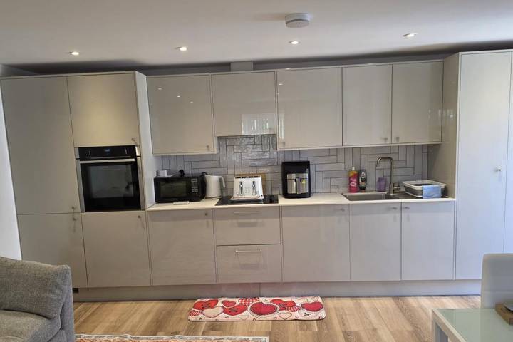 Ganzes Studio, Studio für 2 Personen in Woking, Surrey