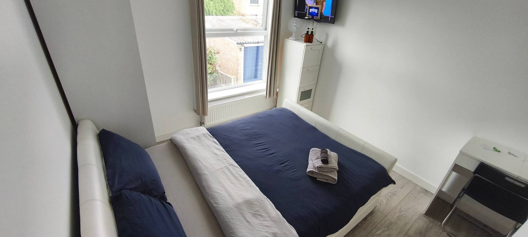 Petite chambre double à Chelmsford avec parking gratuit in Chelmsford, Essex