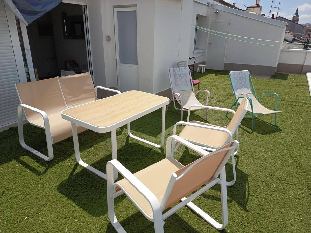 Apartamento entero, Atico en el centro de Vitoria Parking gratis in Vitoria-Gasteiz, Cordillera Cantábrica