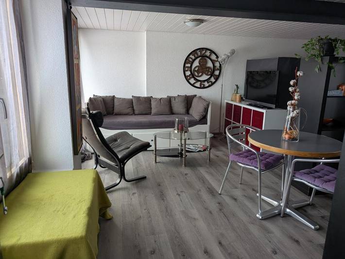 Gîte pour 2 personnes, avec terrasse ainsi que jardin et vue à La Chaux-de-Fonds