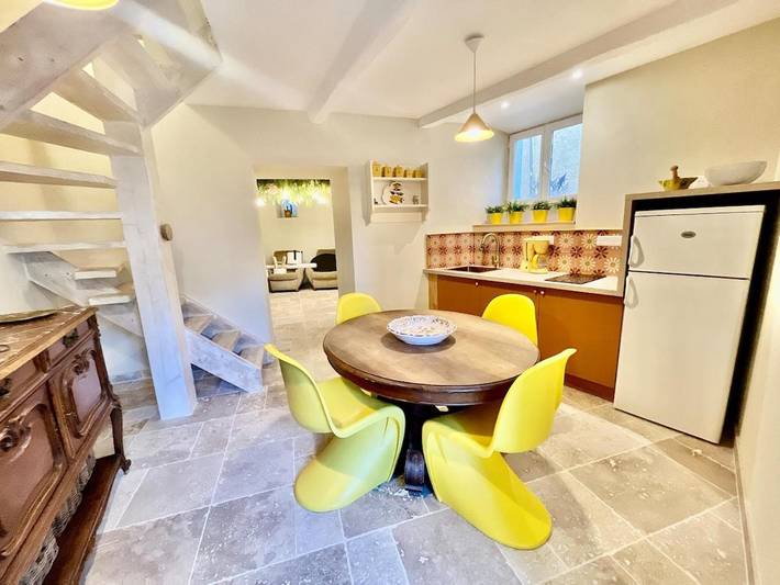 Location de vacances pour 5 personnes, avec terrasse, adapté aux familles à Ventenac-en-Minervois