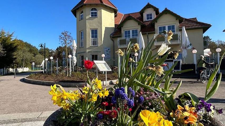 Hotel für 5 Personen, mit Sauna und Balkon in Karlshagen - 3