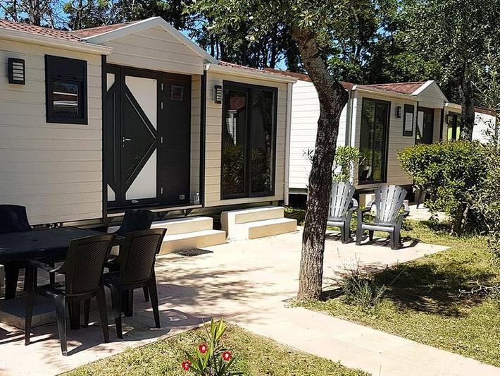 Camping Tikayan Domaine du Golfe de Saint Tropez - Mobilheim 4 personen - Missouri Luxus. in Grimaud, Mittelmeerküste (Frankreich)