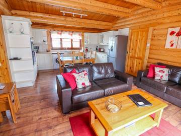 Lodge for 2 People in Rutland, Midlands, Photo 3