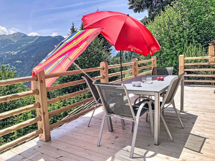 Location de vacances pour 6 personnes, avec Terrasse et Jardin en Suisse