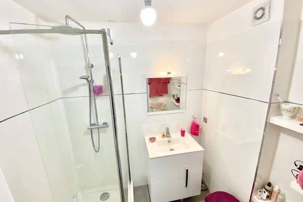 Ganze Wohnung, ?? Appartement Haut de Gamme – 2 Chambres – Vue Mer et Parking – Rive Gauche – Le Grau-du-Roi in Le Grau-du-Roi, Côte d'Améthyste