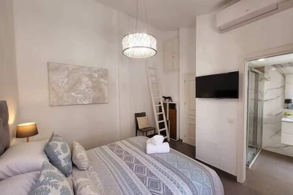 Chic Townhouse by the Sea @ Villacana Playa! in Sun Park (Estepona), Estepona