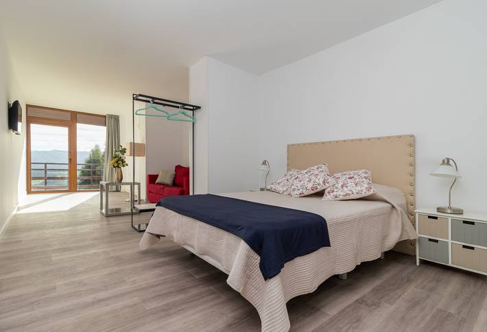 Apartamento para 2 personas, con Balcón en Ampuero 