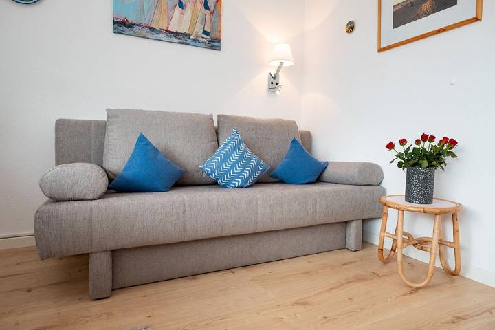 Ganze Wohnung, Komfortables Apartment mit Balkon, Aufzug und Parkplatz in Westerland in Westerland, Sylt (Gemeinde)