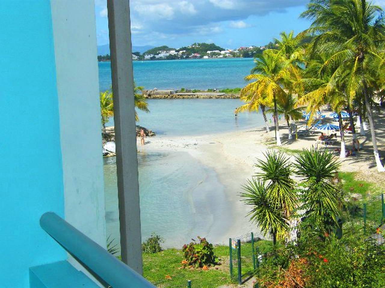 Estudio entero, Estudio encantador con balcón y vista al mar en Le Gosier - 35 m² in Guadalupe