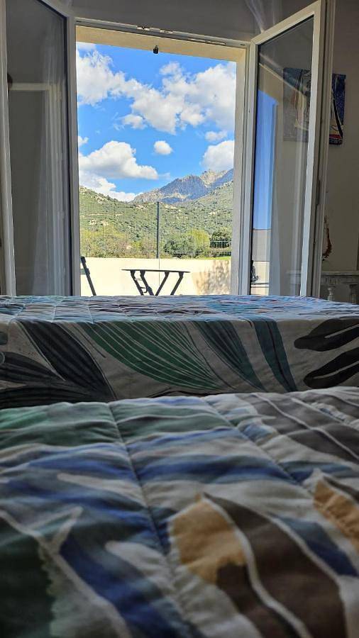 Gîte pour 2 personnes, avec terrasse et vue à Calenzana - 4