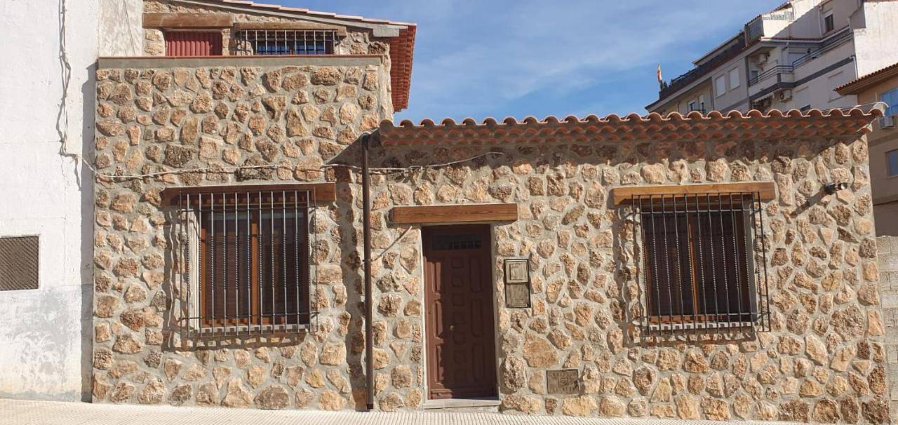 Three-Bedroom House in Elche de la Sierra, Sierra de Alcaraz