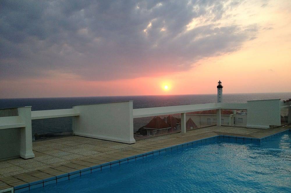 Appartement entier, Belle vue directe océan et golf, piscine sur toit, vue imprenable sur Biarritz in Le Phare (Biarritz), Biarritz