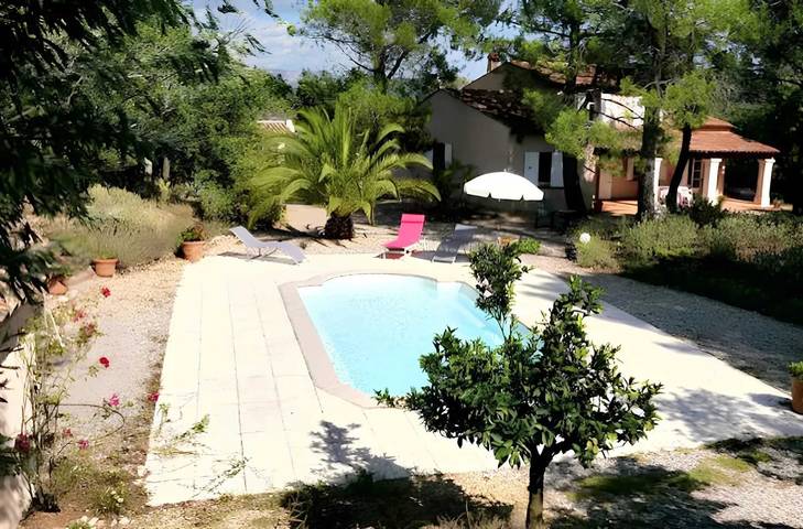 Location de vacances pour 6 personnes, avec piscine et terrasse à Le Plan-de-la-Tour - 3