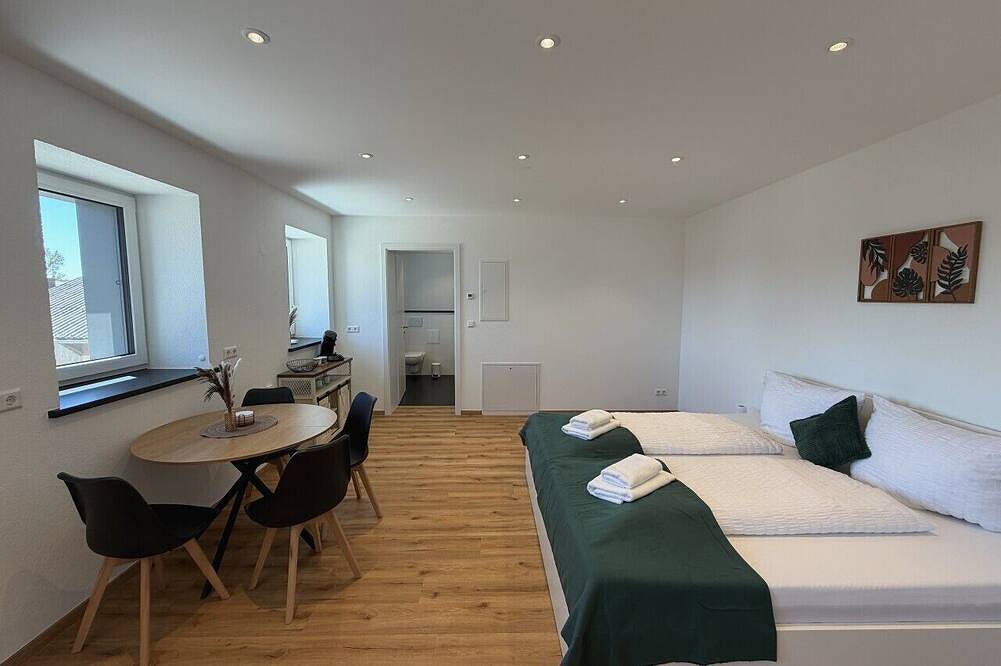 Ganze Wohnung, Compact Studio 14 Min Legoland Burgau | Smart Lock + Wlan in Burgau, Bayerisch Schwaben