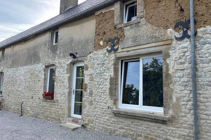 Location de vacances pour 6 personnes, avec terrasse et jardin à Saint-Côme-du-Mont - 2