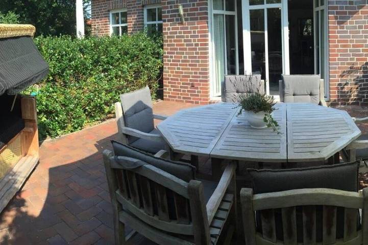 Ferienhaus für 6 Personen, mit Balkon und Garten sowie Sauna auf Langeoog