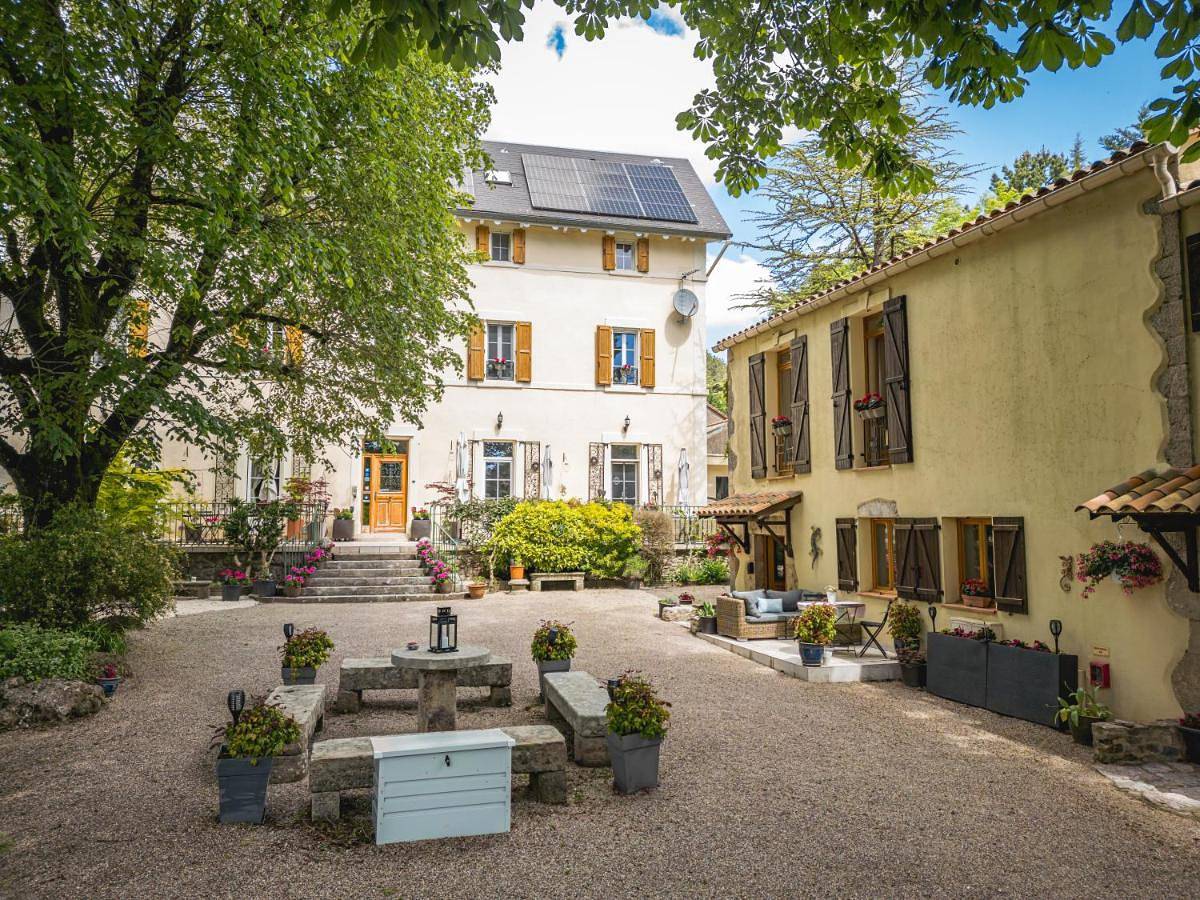 Gites du Caylar - Chambres et Appartments in Le Caylar, Région de Lodève