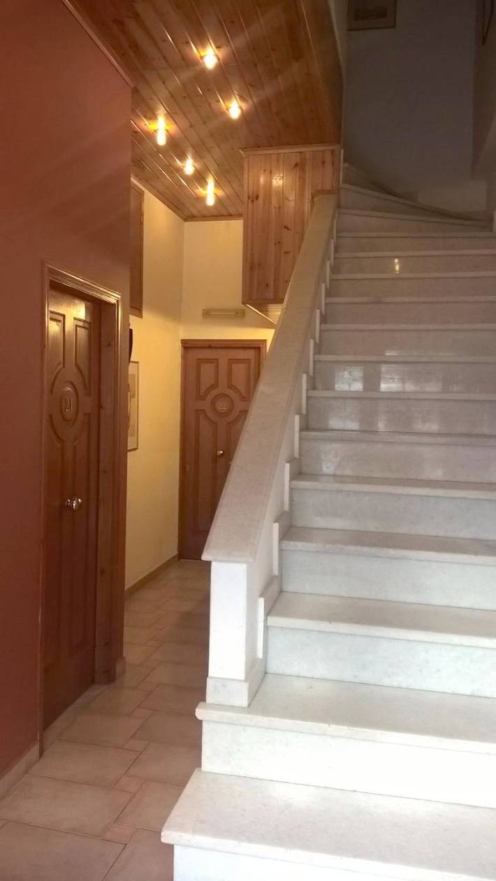 Maison d’hôte pour 2 personnes, avec terrasse dans Syros - 4