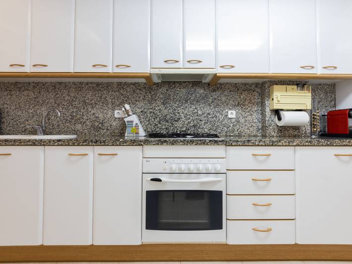 Gîte pour 6 personnes, avec terrasse et bassin pour enfant dans Platja de Calafell - 4