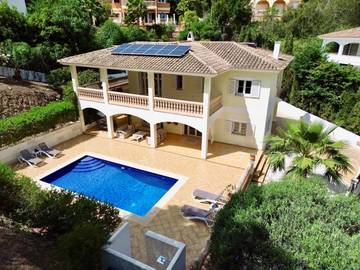 Villa pour 6 personnes, avec piscine et jardin, animaux acceptés à Port d'Andratx